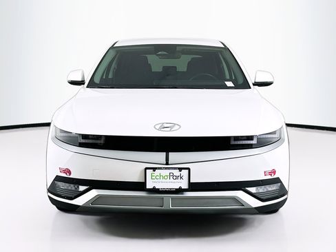 Used 2024 Hyundai Ioniq 5 SEL image 2