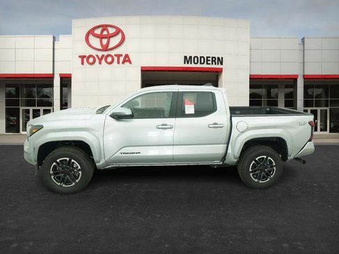 New 2025 Toyota Tacoma TRD Sport image 9