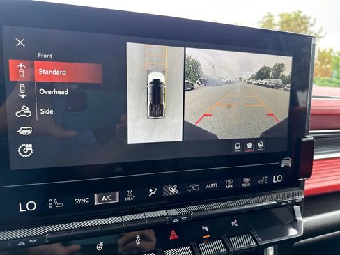 Used 2026 GMC Hummer EV 4x4 Crew Cab image 33