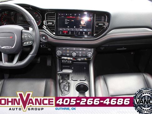 Used 2025 Dodge Durango GT AWD/4WD image 32