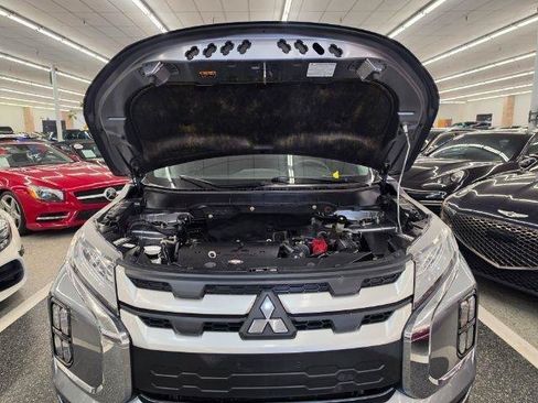 Used 2020 Mitsubishi Outlander Sport ES FWD image 38