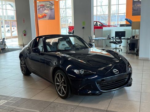 Used 2021 MAZDA MX-5 Miata RF Grand Touring image 6