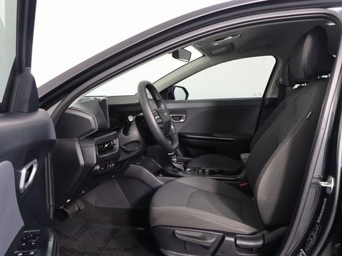 Used 2025 Kia K4 FWD image 10