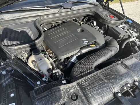 Used 2021 Mercedes-Benz GLE 350 image 4
