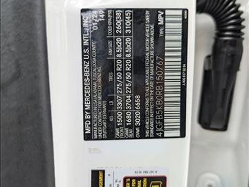 Used 2024 Mercedes-Benz GLE 450 4MATIC image 23