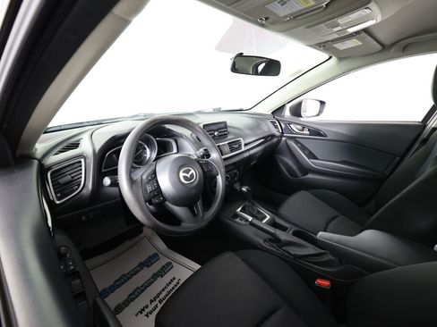 Used 2014 MAZDA MAZDA3 i Sport image 10