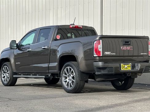 Used 2019 GMC Canyon Denali image 7