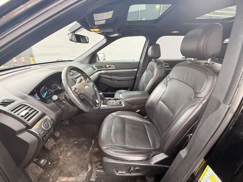 Used 2017 Ford Explorer Sport image 9