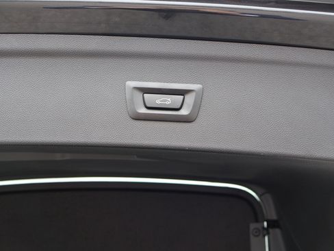 Used 2025 BMW iX M60 AWD/4WD image 24