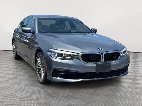Used 2020 BMW 540i xDrive w/ Premium Package AWD/4WD image 4
