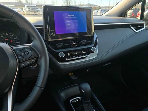 Certified 2024 Toyota Corolla SE w/ SE Premium Package image 29