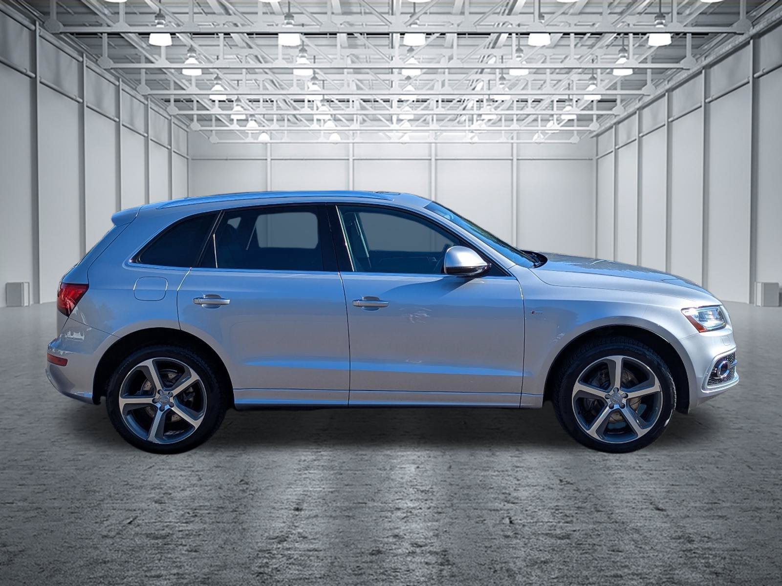 Used 2016 Audi Q5 3.0T Premium Plus w/ Technology Package AWD/4WD image 6