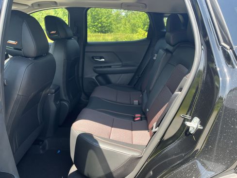 New 2026 Nissan Kicks SR w/ SR Premium Package AWD/4WD image 15