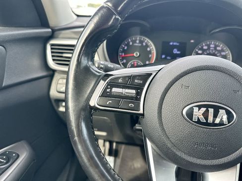 Used 2020 Kia Optima SE image 29