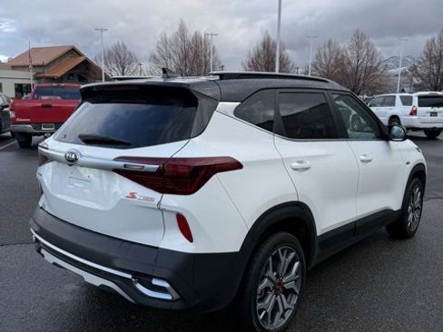 Used 2021 Kia Seltos S image 6