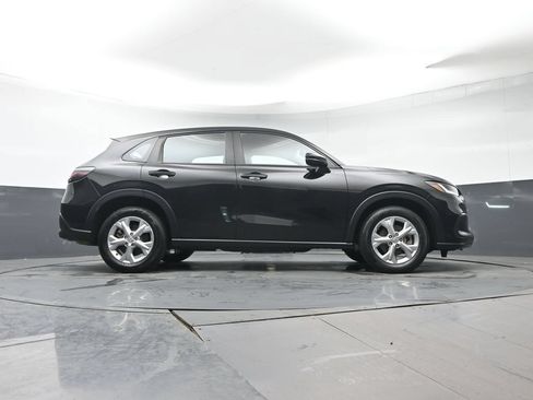 Certified 2023 Honda HR-V LX image 30