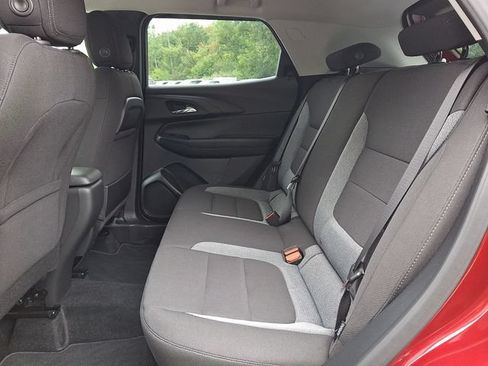 Used 2025 Chevrolet TrailBlazer LT AWD/4WD image 20