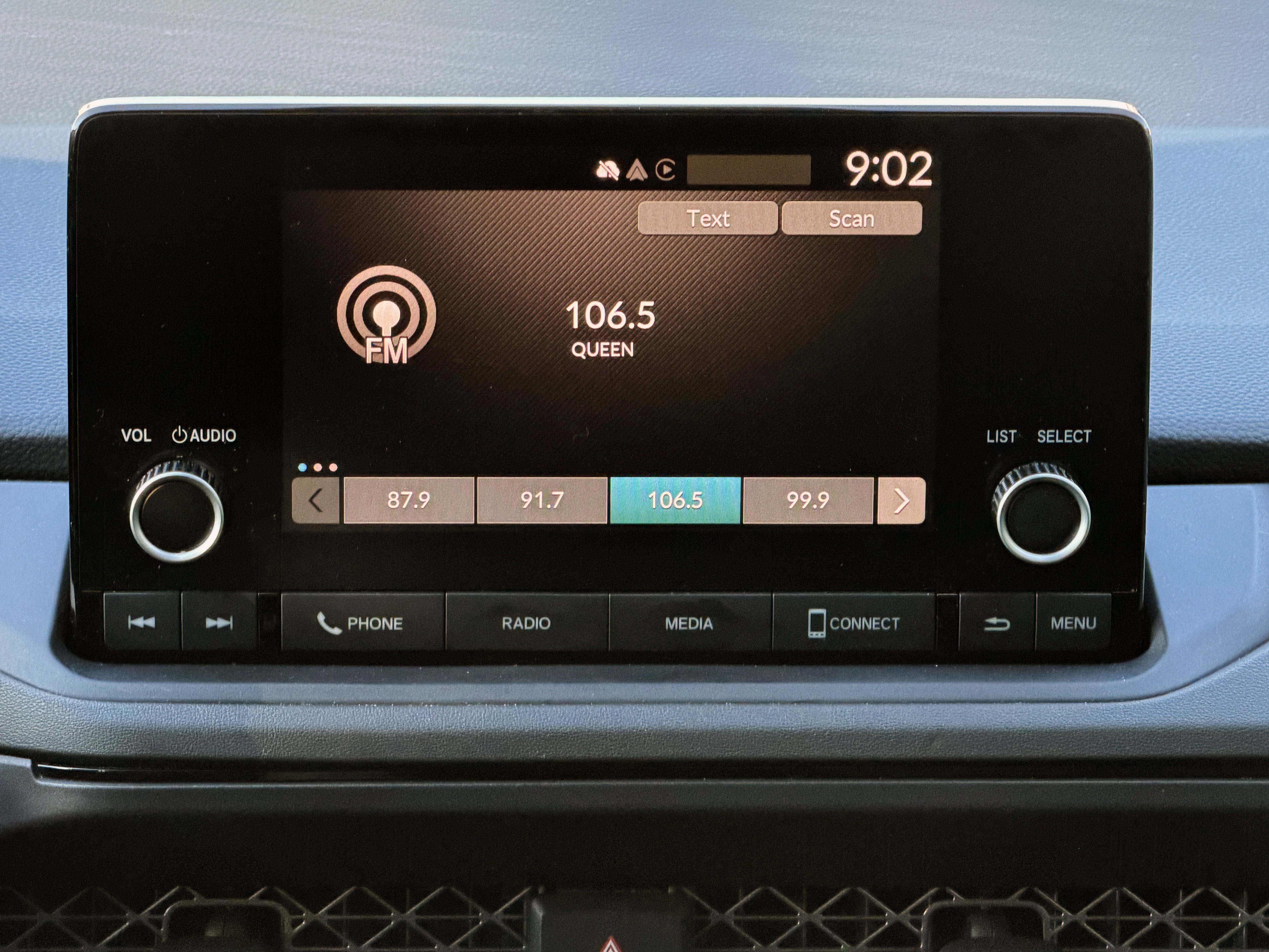 Used 2023 Honda Accord EX image 25