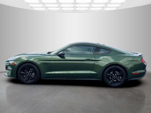 Used 2022 Ford Mustang GT w/ Black Accent Package RWD image 4