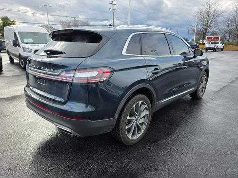 Used 2023 Lincoln Nautilus Reserve image 5