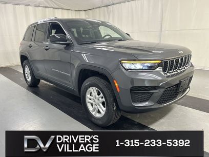 Used 2025 Jeep Grand Cherokee Laredo w/ Luxury Tech Group I