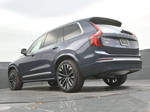 New 2026 Volvo XC90 B6 Ultra image 27