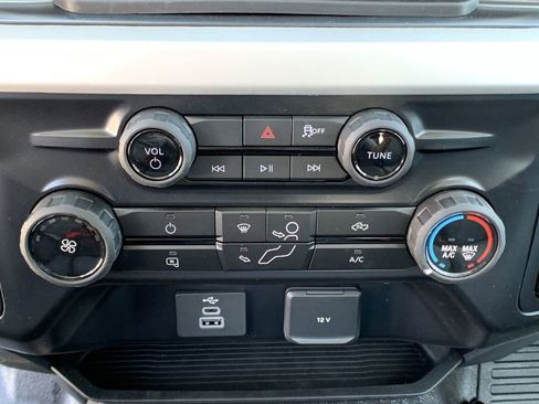 New 2025 Ford F350 XL w/ XL Chrome Package RWD image 27