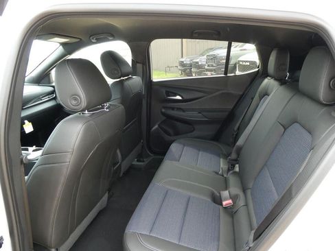 New 2026 Buick Envista Sport Touring w/ Convenience I Package FWD image 15