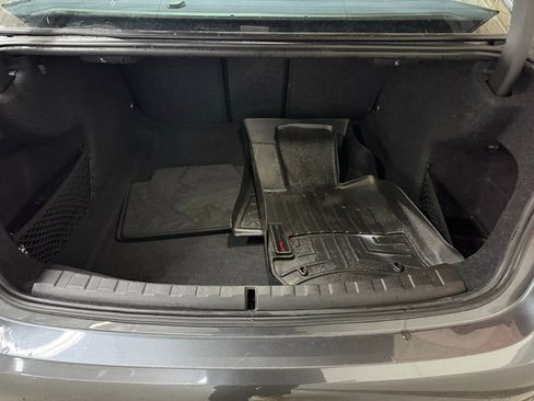 Used 2020 BMW 330i xDrive Sedan w/ Convenience Package image 18