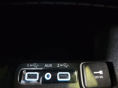 Used 2021 Jeep Grand Cherokee Laredo X AWD/4WD image 26