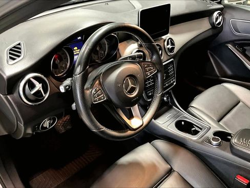 Used 2016 Mercedes-Benz GLA 250 4MATIC image 18