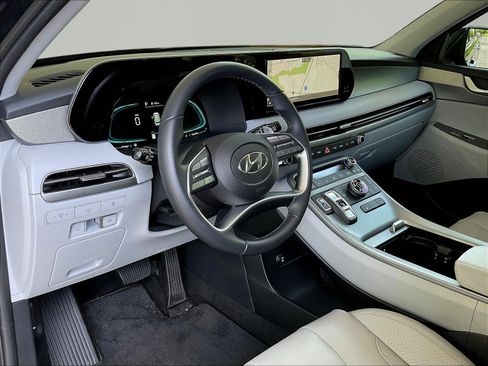 Used 2025 Hyundai Palisade SEL AWD/4WD image 17