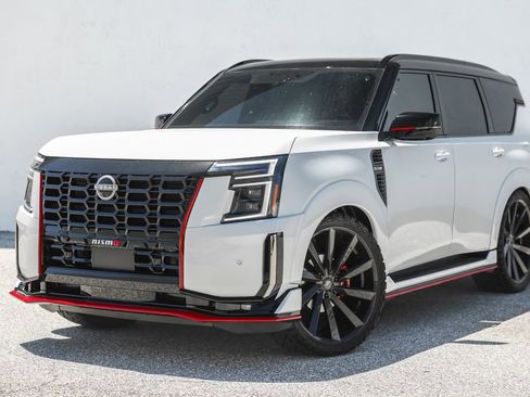 Used 2026 Nissan Armada NISMO AWD/4WD image 10