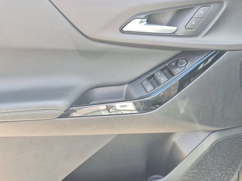 Used 2026 Chevrolet Equinox LT AWD/4WD image 11