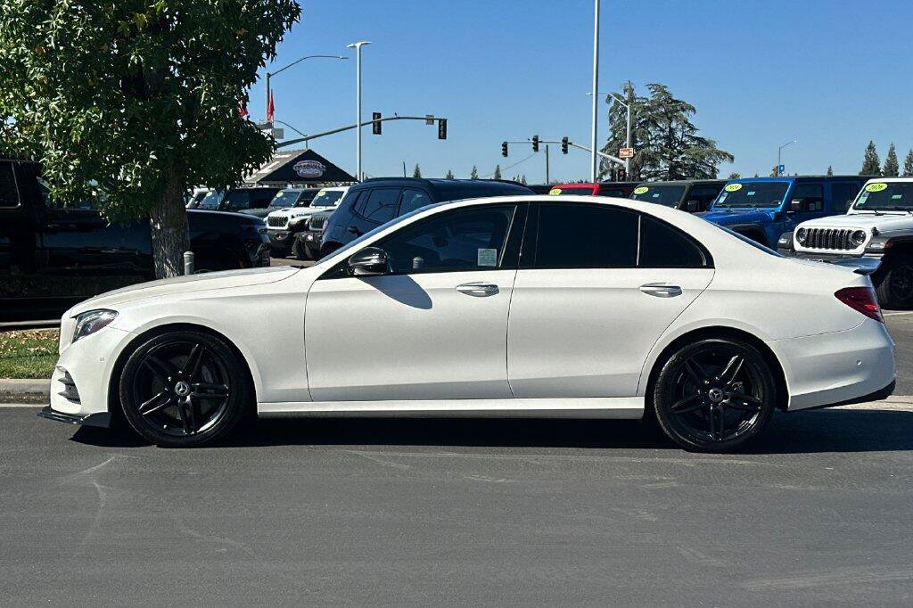 Used 2018 Mercedes-Benz E 300 w/ Premium 1 Package image 7