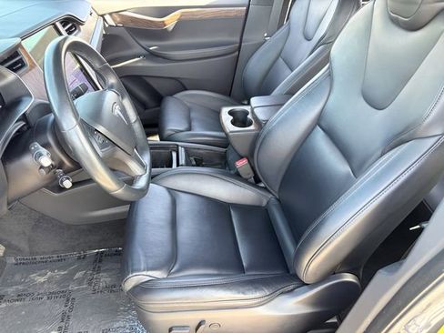 Used 2020 Tesla Model X Long Range image 6