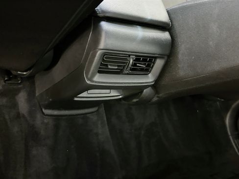 Used 2023 Honda CR-V LX image 27