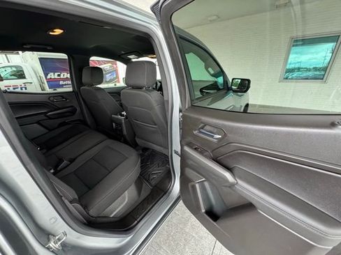Used 2023 Chevrolet Colorado LT w/ LT Convenience Package II image 23