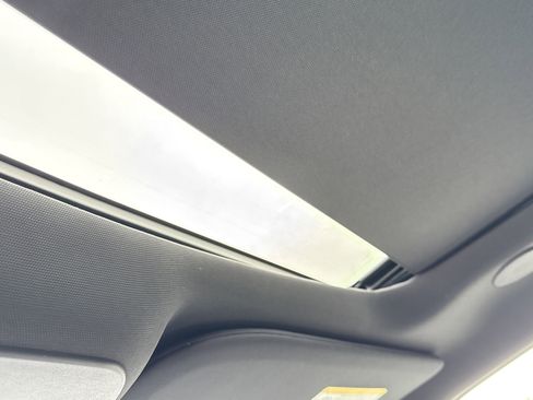 New 2025 Ford F150 Lariat w/ Equipment Group 502A High image 30