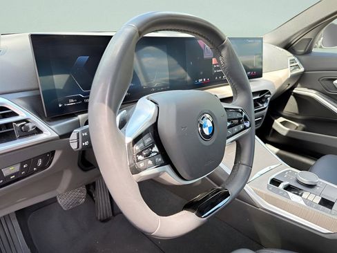 Used 2025 BMW 330i Sedan RWD image 13