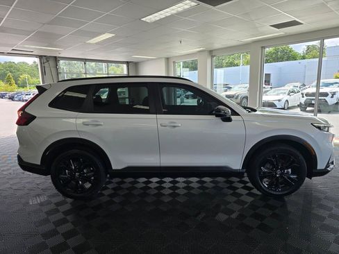 Used 2026 Honda CR-V Sport Touring image 2