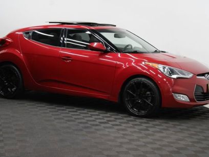 Used 2013 Hyundai Veloster w/ Style Pkg