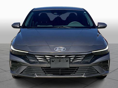 Certified 2024 Hyundai Elantra SEL image 4