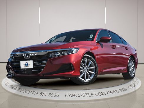 Used 2021 Honda Accord LX image 2