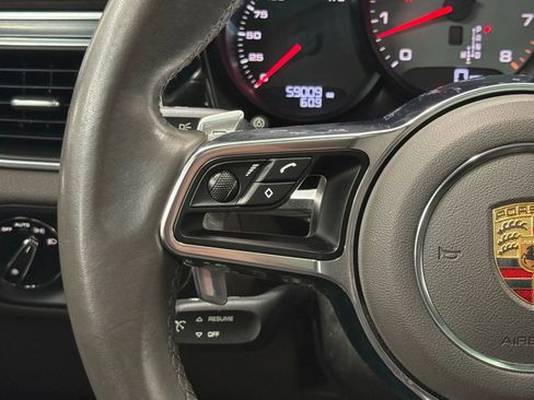 Used 2015 Porsche Macan S w/ Premium Package Plus image 16