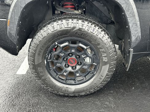 Used 2022 Toyota Tundra TRD Pro image 12