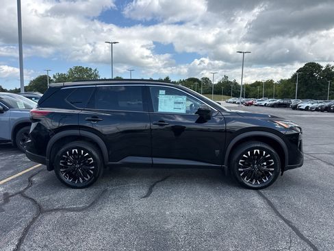 New 2026 Nissan Rogue Dark Armor AWD/4WD image 4