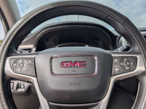 Used 2023 GMC Acadia SLE w/ Elevation Edition FWD image 16