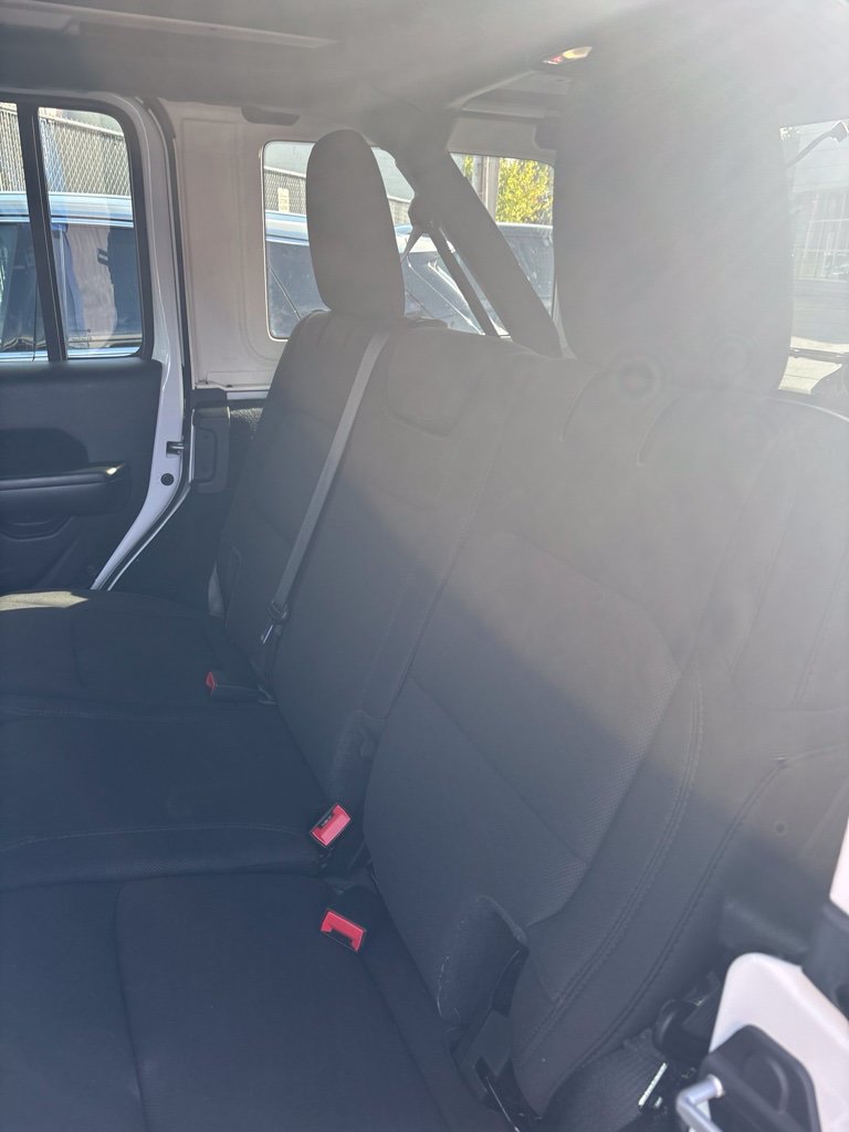 Used 2020 Jeep Wrangler Unlimited Sport AWD/4WD image 10