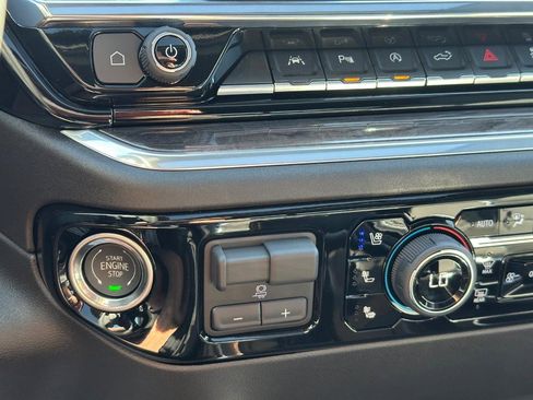 New 2025 Chevrolet Silverado 1500 LTZ w/ LTZ Premium Package image 14